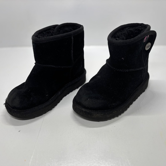 UGG Other - UGG Jona Mini Boot in black kids size US 10 EU 27.5